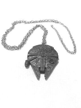 Star Wars Millennium Falcon Necklace 34” Chain Silver Tone Pendant